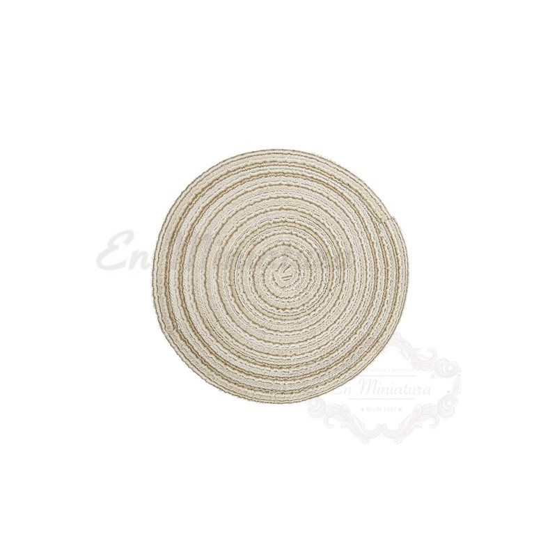 round cream rug